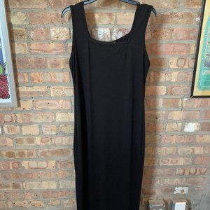 C'est La Vie Black Midi Dress